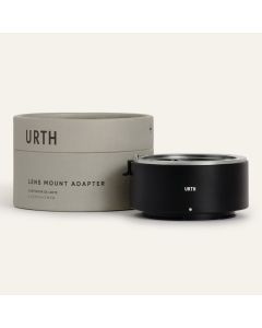 Urth Lens Mount Adapter: Compatible with Canon (EF / EF-S) Lens to Nikon Z Camera Body (Electronic)