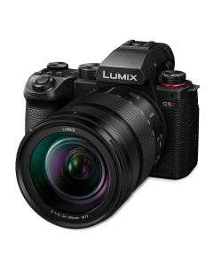 Panasonic DC-S5 II + 24-105mm F4