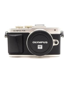 Olympus E-PL7 Camera Body Zilver (Occ)