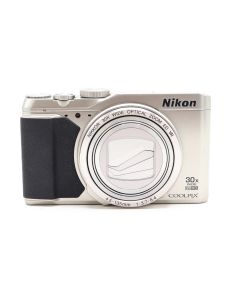 Nikon Coolpix S9900 Compactcamera Zilver (Occ)