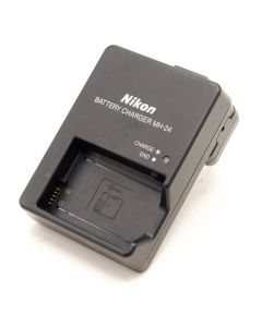 Nikon MH-24 Lader (Occ)