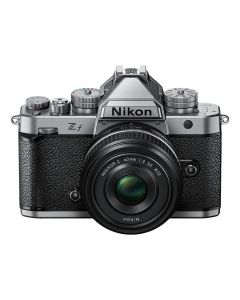 Nikon Zf Zilver + 40mm F2 SE