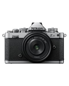 Nikon Z fc + 28mm SE Zwart