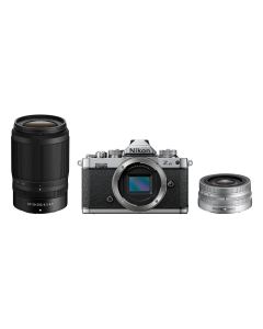 Nikon Z fc + 16-50mm Zilver + 50-250mm Zwart