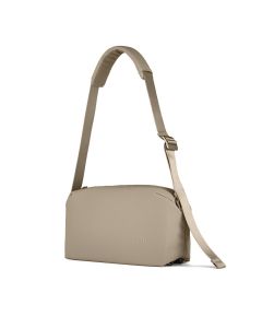 Urth Dolomite 8L Camera Sling Bag (Beige)