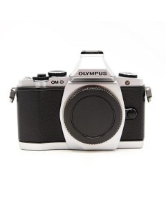 Olympus E-M5 Camera Body Zilver (Occ)