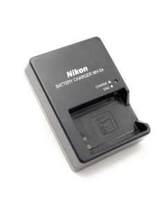 Nikon MH-24 Lader (Occ)